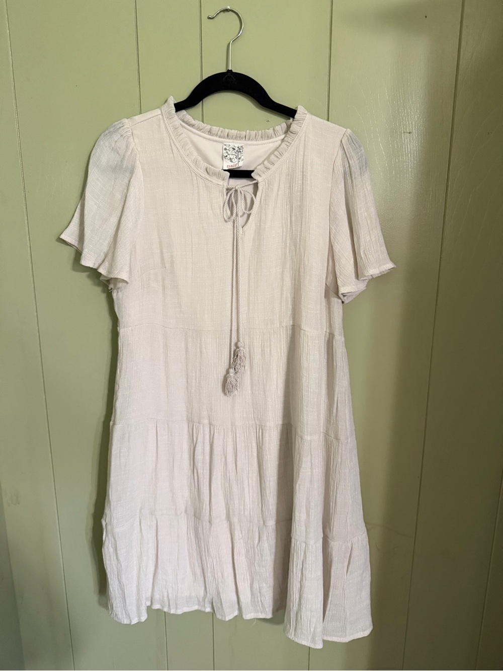 NAIF Cream Short-Sleeve Tassel Tie Tiered Dress